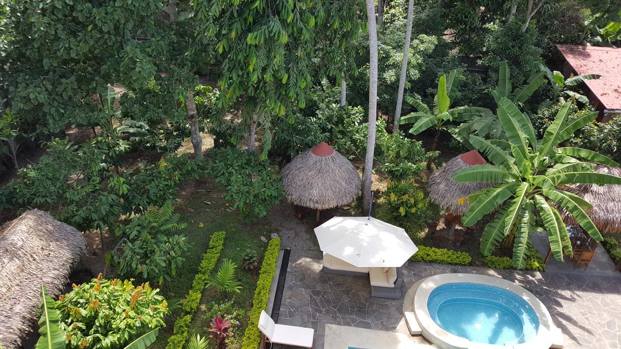 La Floresta Tarapoto Hostal エクステリア 写真