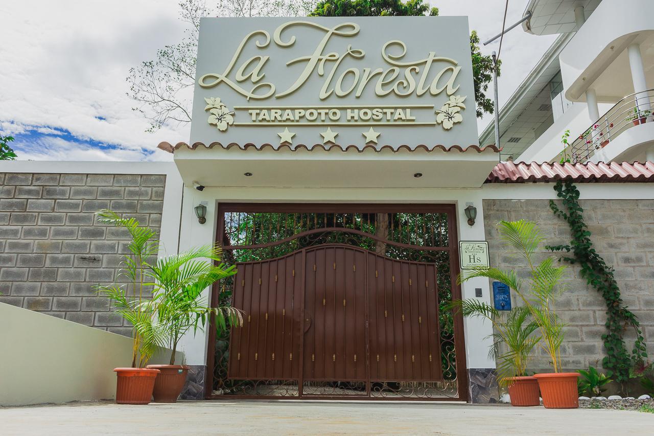 La Floresta Tarapoto Hostal エクステリア 写真