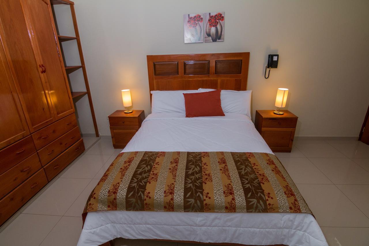 La Floresta Tarapoto Hostal エクステリア 写真