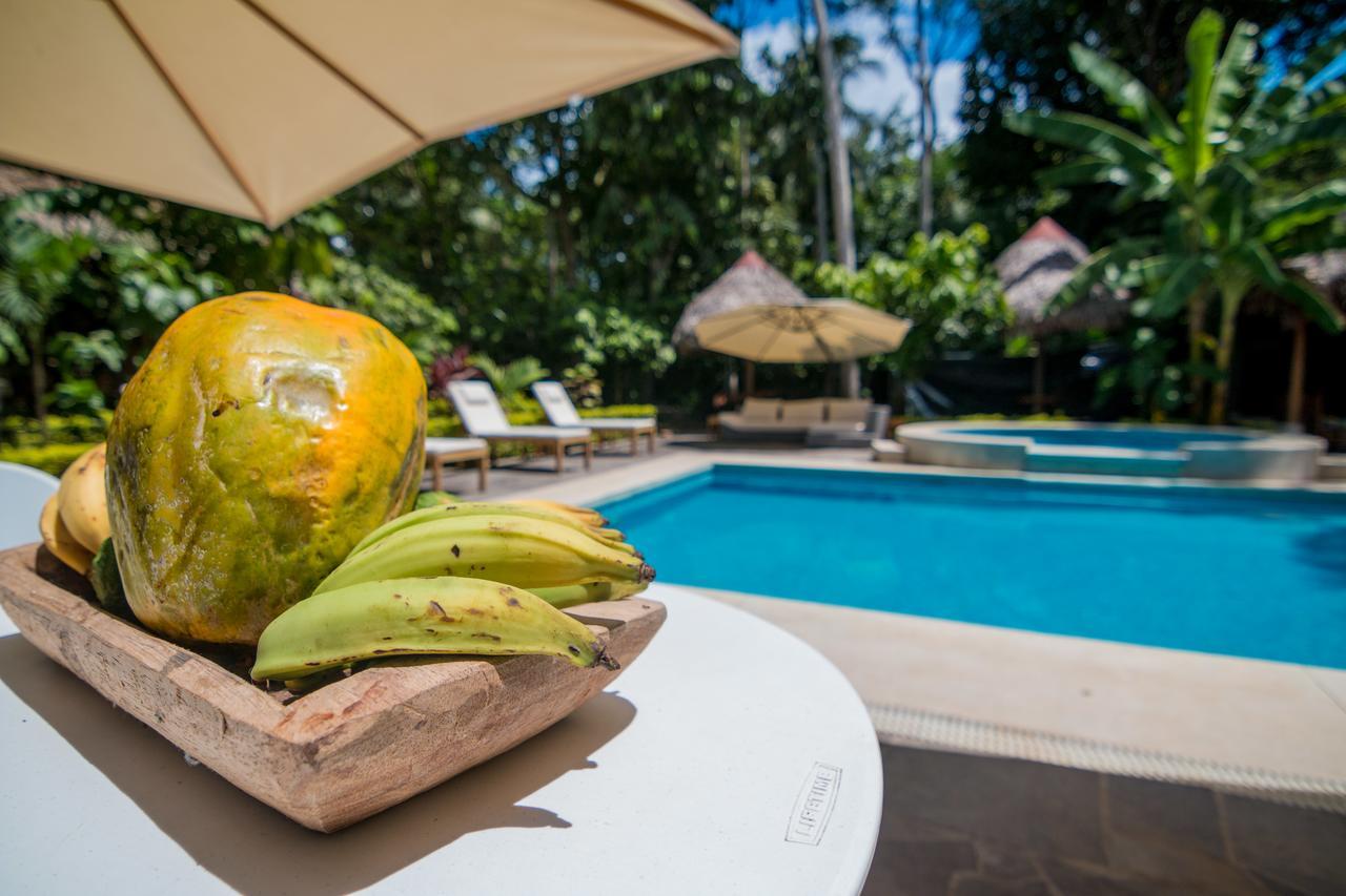 La Floresta Tarapoto Hostal エクステリア 写真