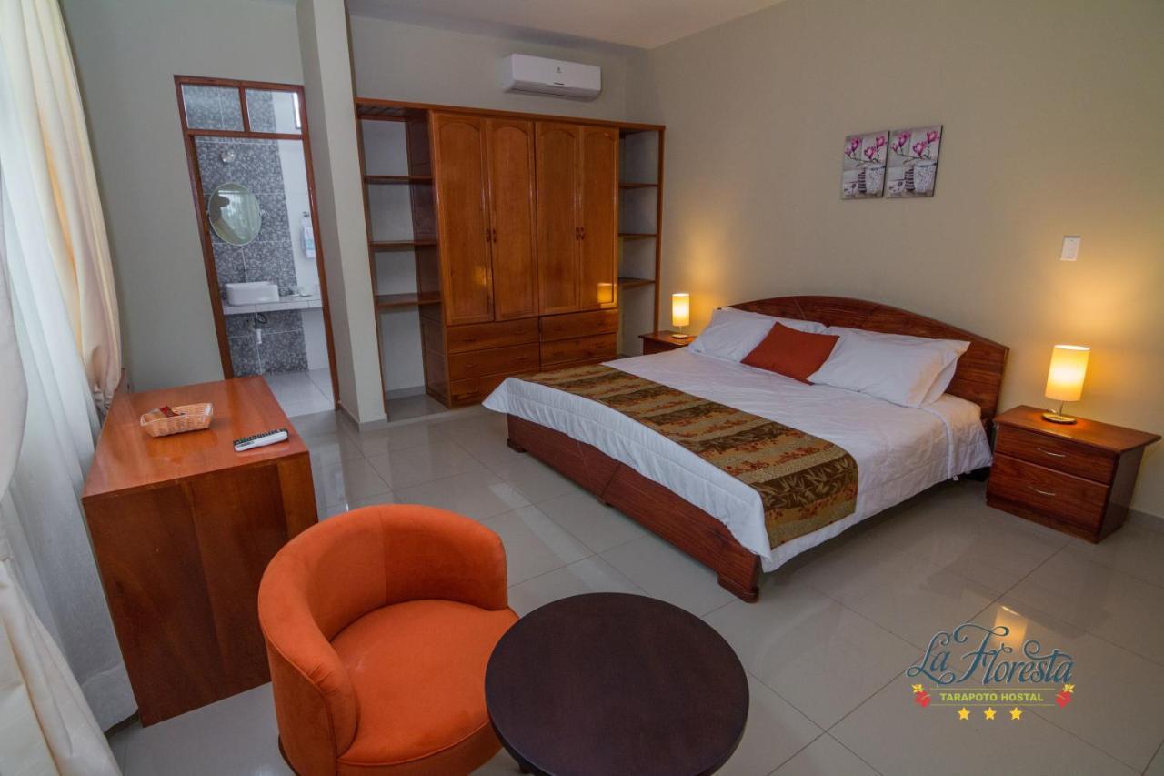 La Floresta Tarapoto Hostal エクステリア 写真