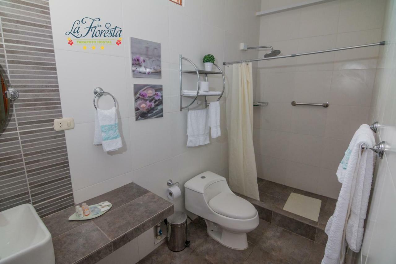 La Floresta Tarapoto Hostal エクステリア 写真
